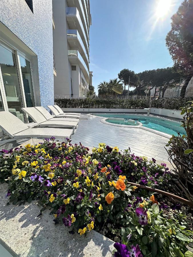 Mercure Lungomare 4*