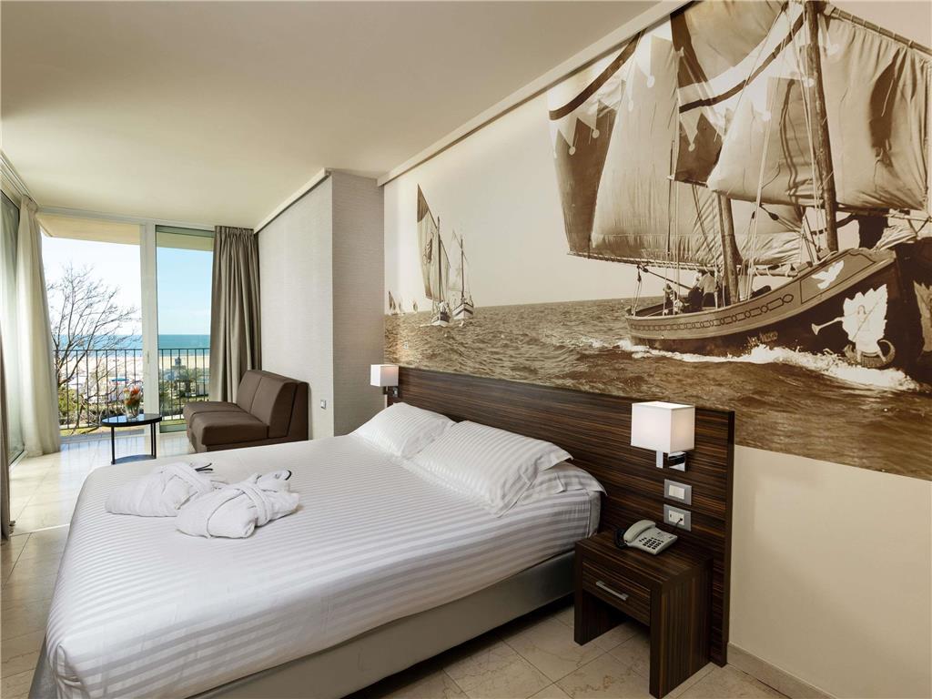 Mercure Lungomare 4* Rimini