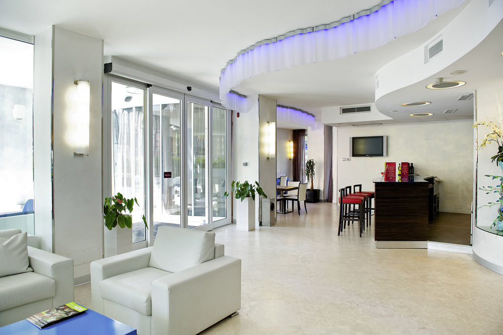 Mercure Lungomare Hotel 4*